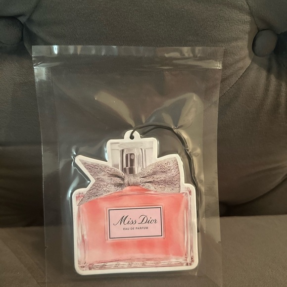 NWOT Miss Dior Car Air Freshener for car - Picture 1 of 5